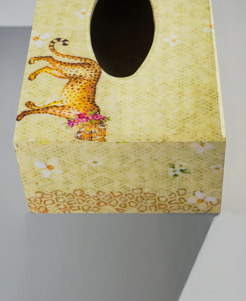 Baghira Bloom Tissue Box