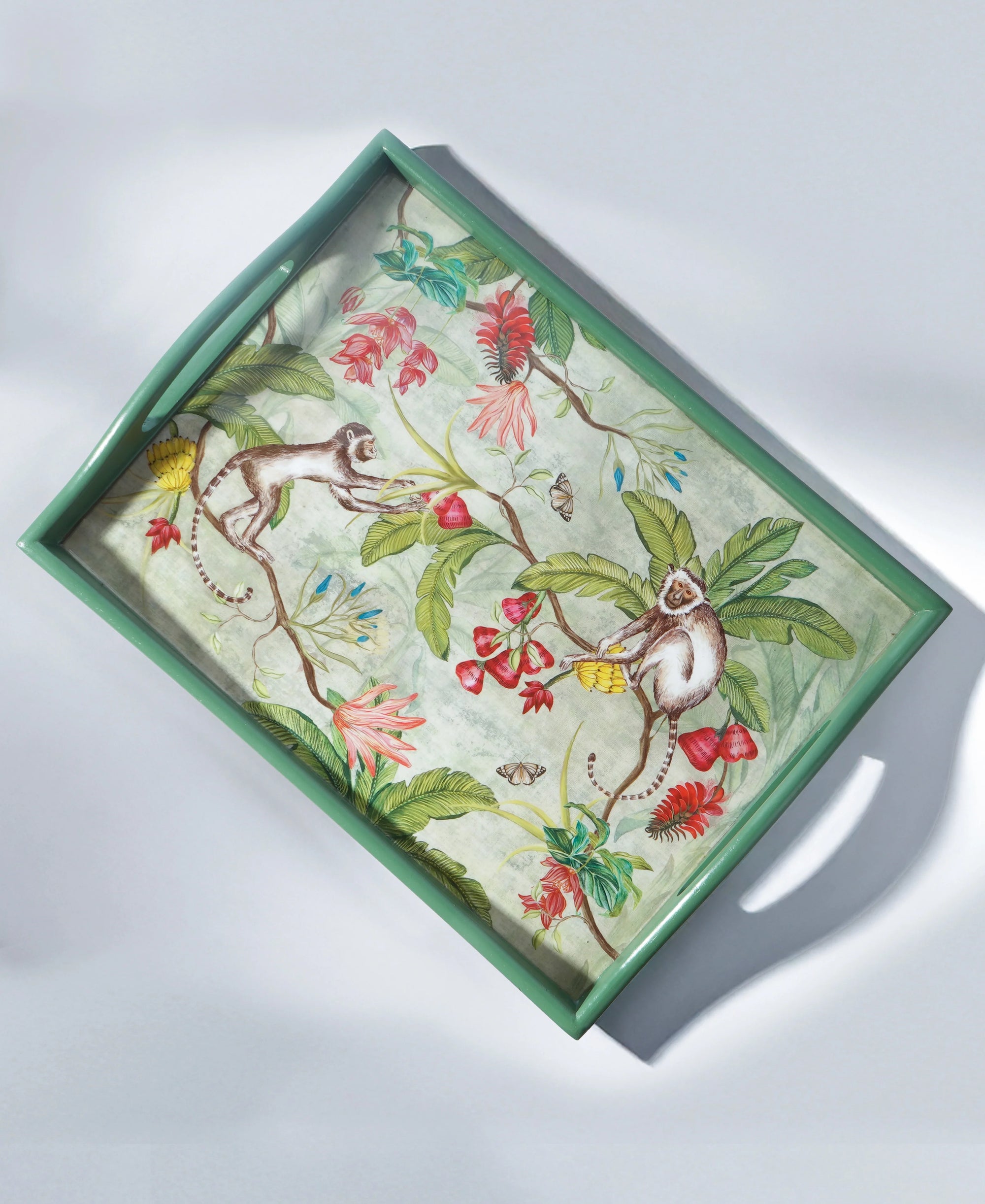 Vanar Vana Curved Wooden Tray – Extra Large