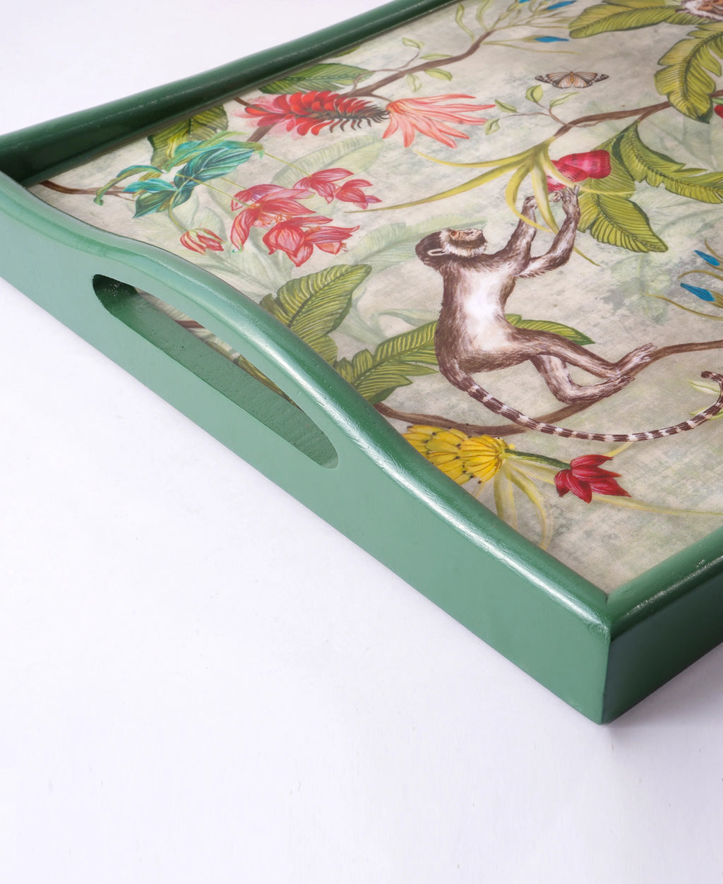 Vanar Vana Curved Wooden Tray – Large